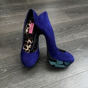Betsey Johnson Platform Heels Pumps Blue Dareah Suede Lace Leopard ‎ Size 8 Glam